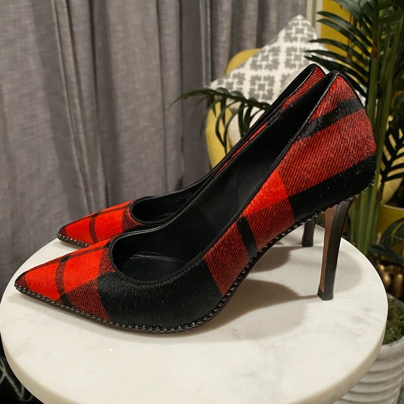 EXCELLENT barely worn Coach Tamara plaid calf hair beaded heels - Picture 7 of 8
